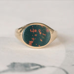 Victorian 18ct Bloodstone Signet Ring