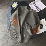 Herrenstrickpullover mit Ellbogenpatch